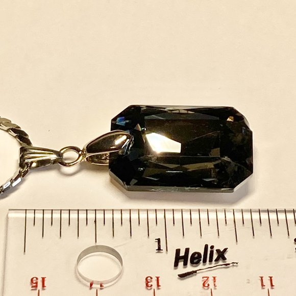 Jeweled Cut Statement Necklace Acrylic Simulated Smoky Topaz 24" Silver Plated - Picture 8 of 8